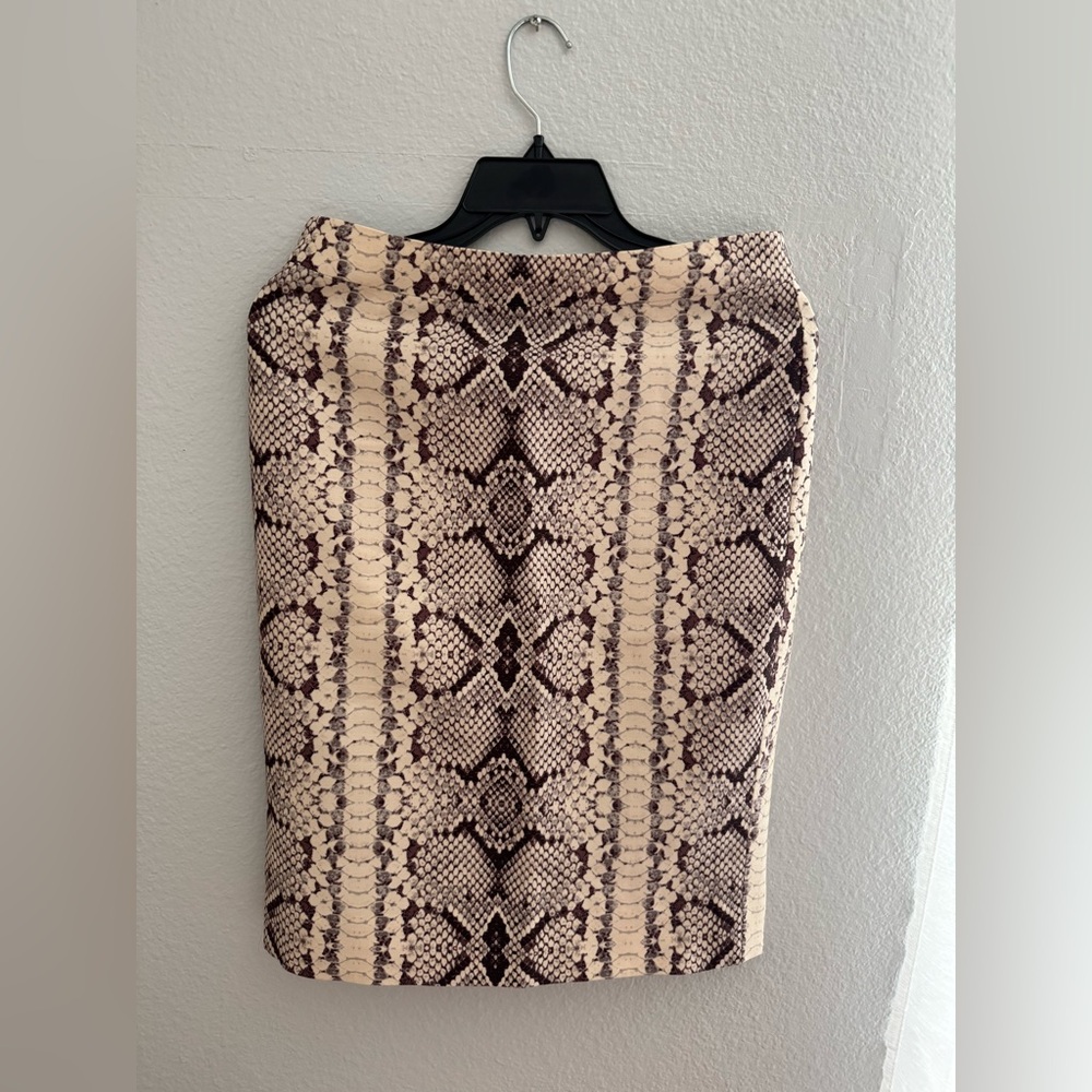 J. Crew No. 2 Snake Print Pencil Skirt Wool Silk Blend Fully Lined Size 2 EUC
